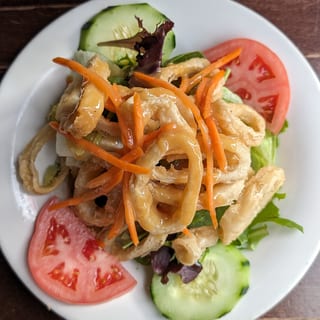 Crispy Calamari Salad