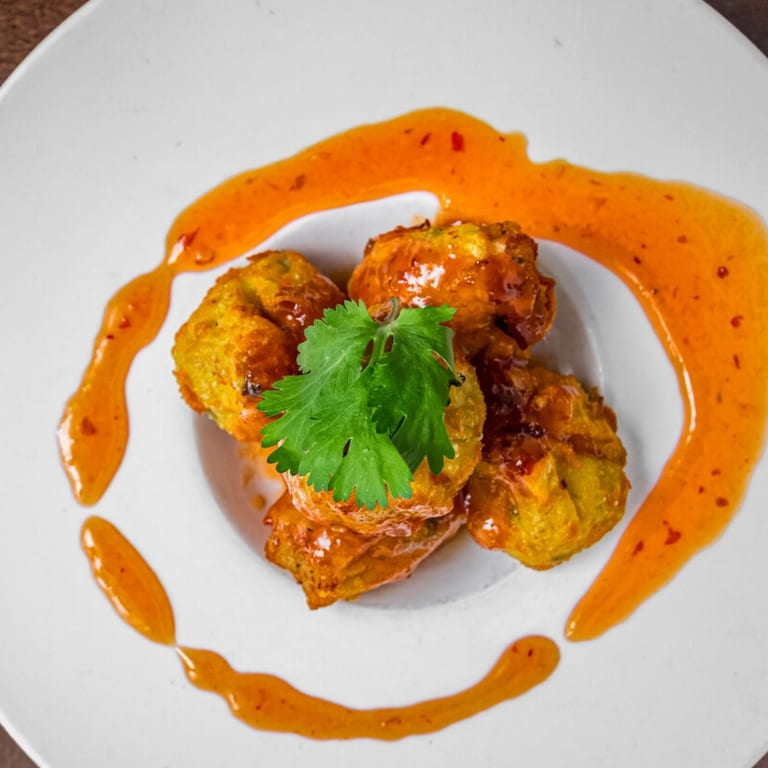 Crab Delights: Thai and Asian Fusion Favorites